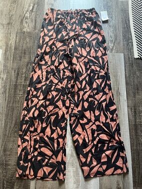 Women’s A New Day Black and Coral Abstract Wide-Leg Pants